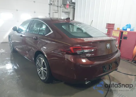 2018 Buick Regal Sportback Essence from USA, damaged, VIN W04GP6SX1J1088604